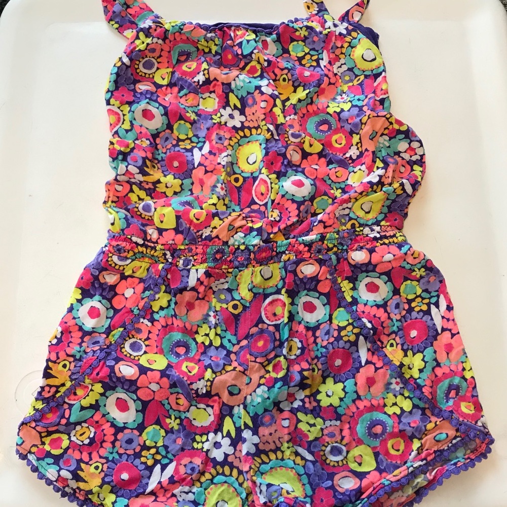 2/$10 EUC Cherokee romper!
